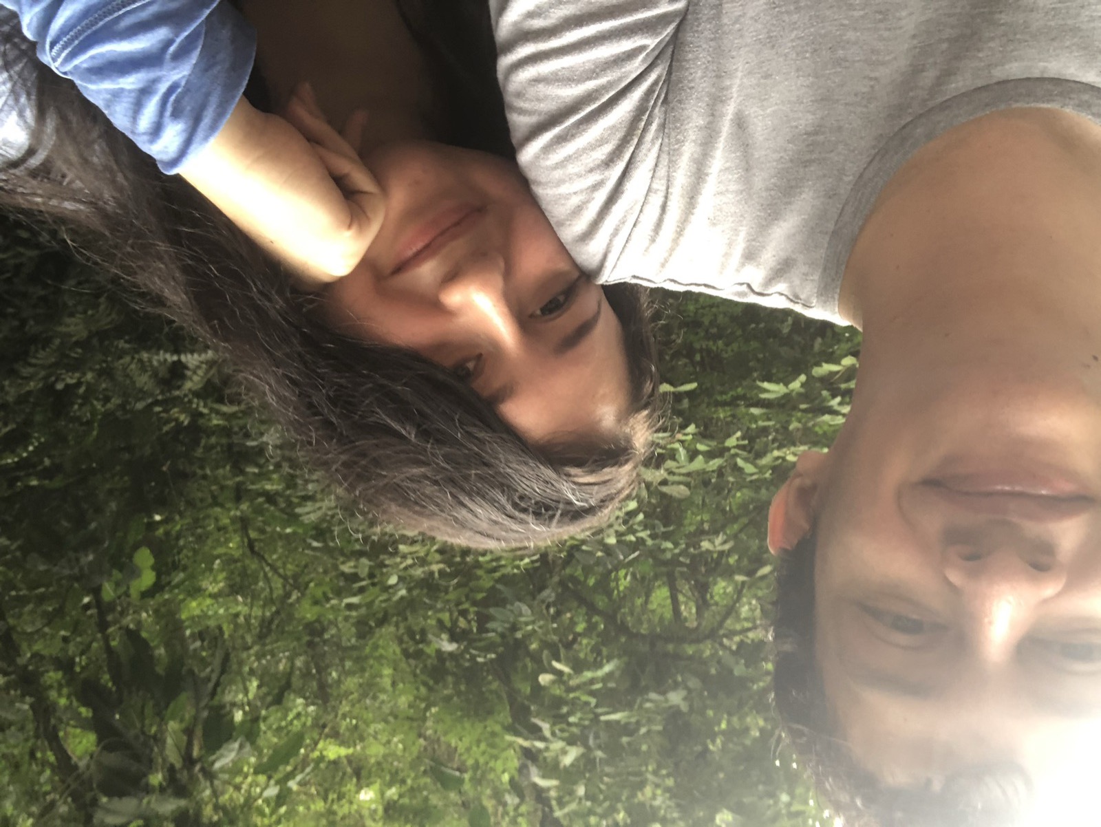 Tú y yo en el bosque